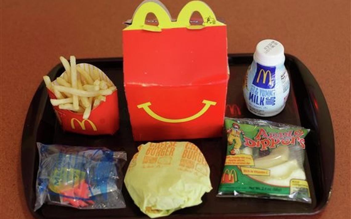 Check Out these 25 Fast Food Hacks